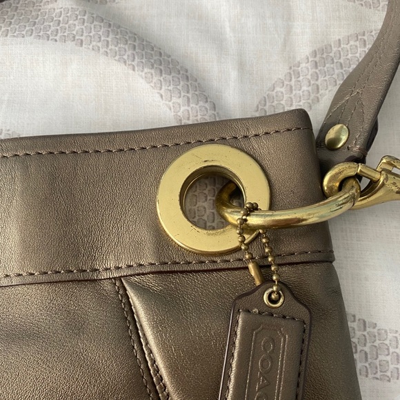 Beige Coach Satchel - Picture 6 of 8
